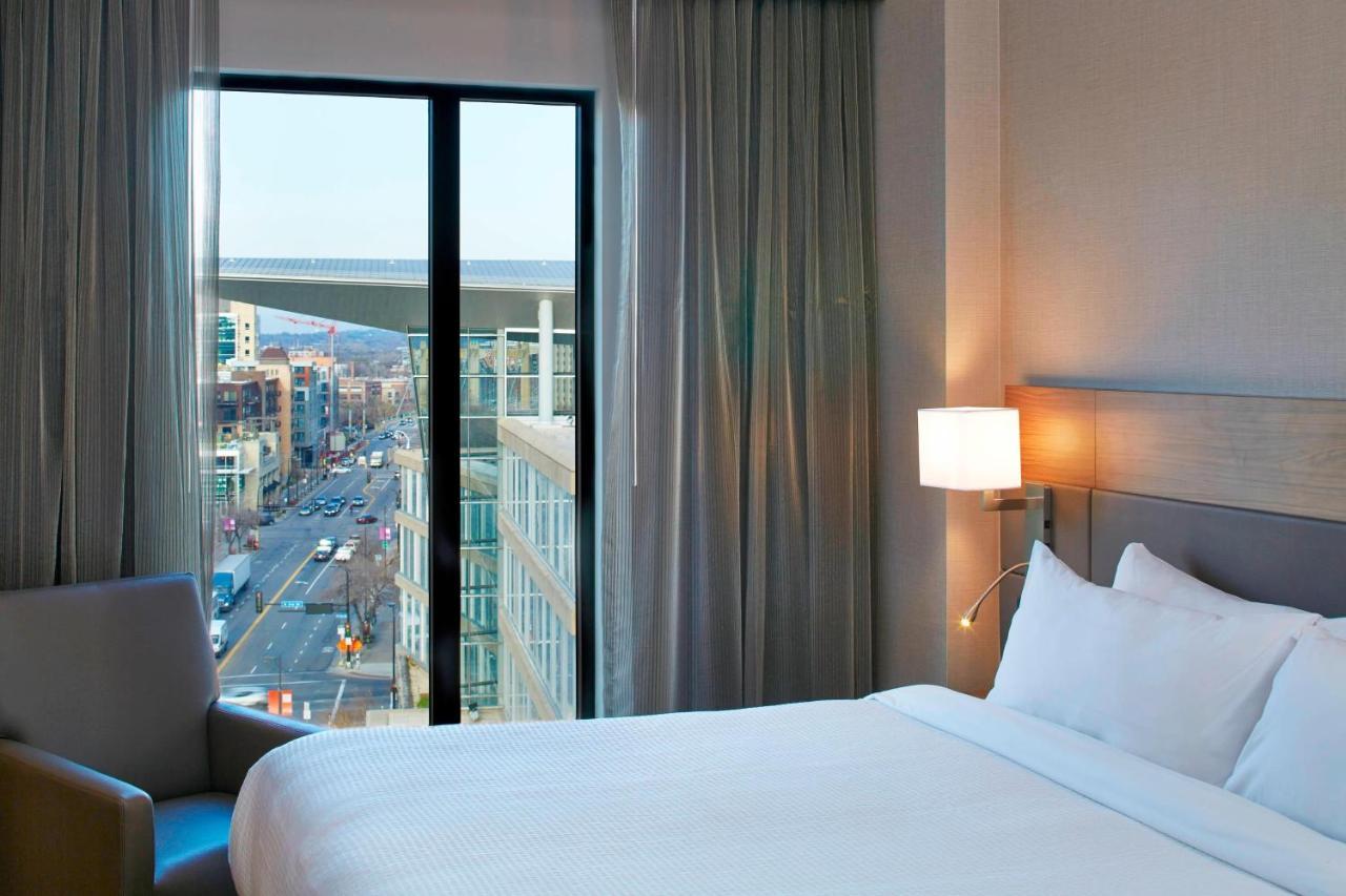 Ac Hotel By Marriott Minneapolis Downtown Экстерьер фото