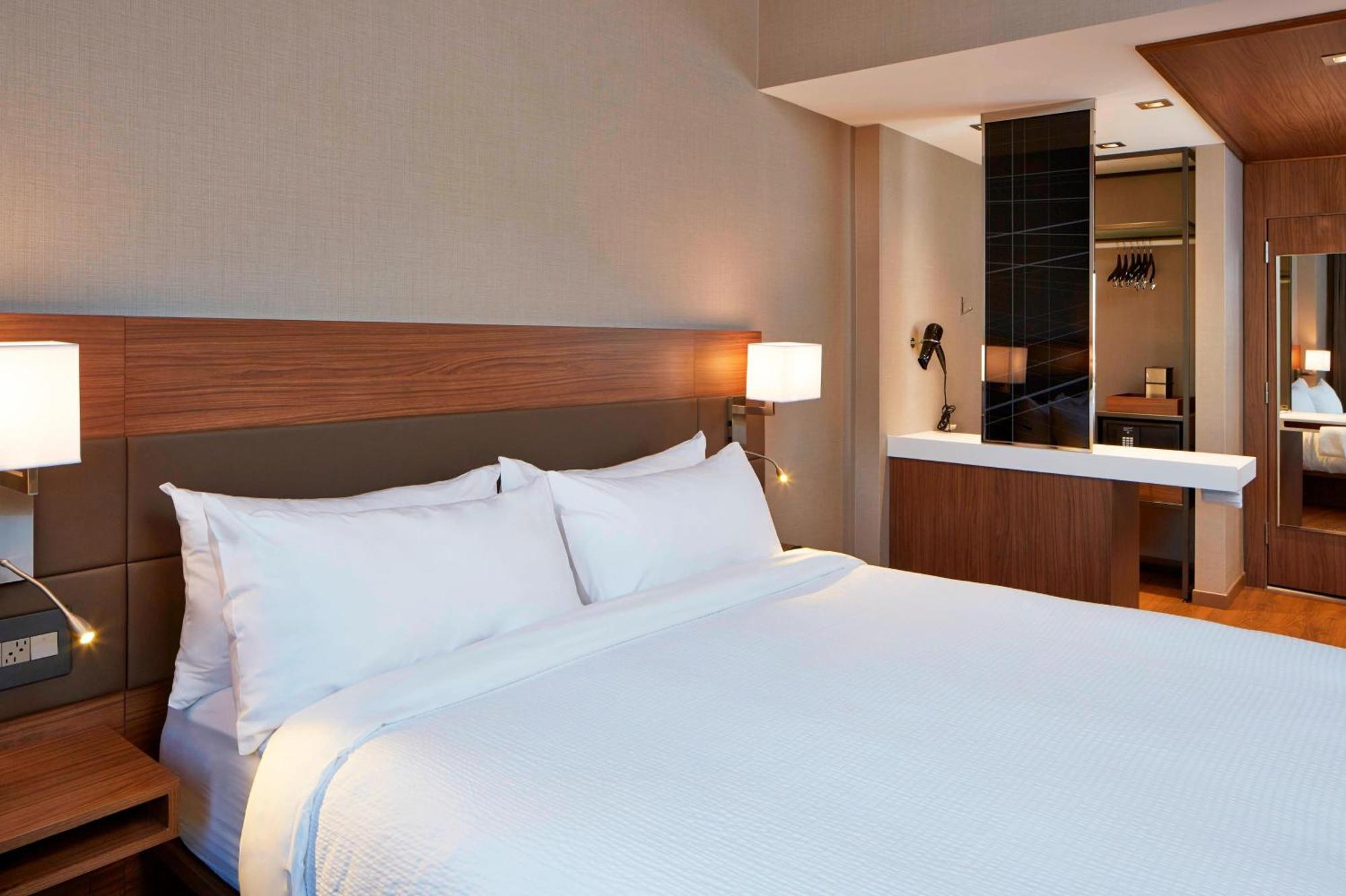 Ac Hotel By Marriott Minneapolis Downtown Экстерьер фото