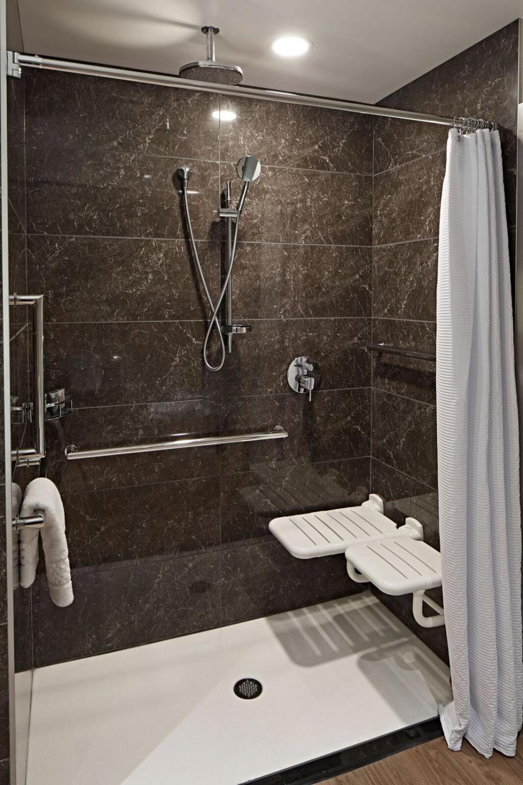Ac Hotel By Marriott Minneapolis Downtown Номер фото