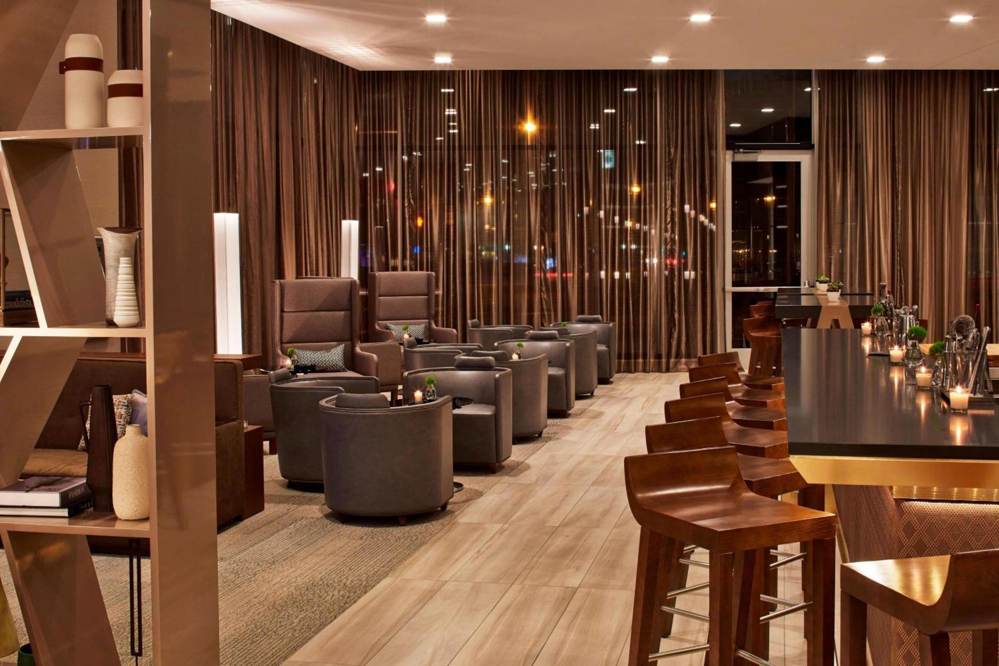 Ac Hotel By Marriott Minneapolis Downtown Экстерьер фото
