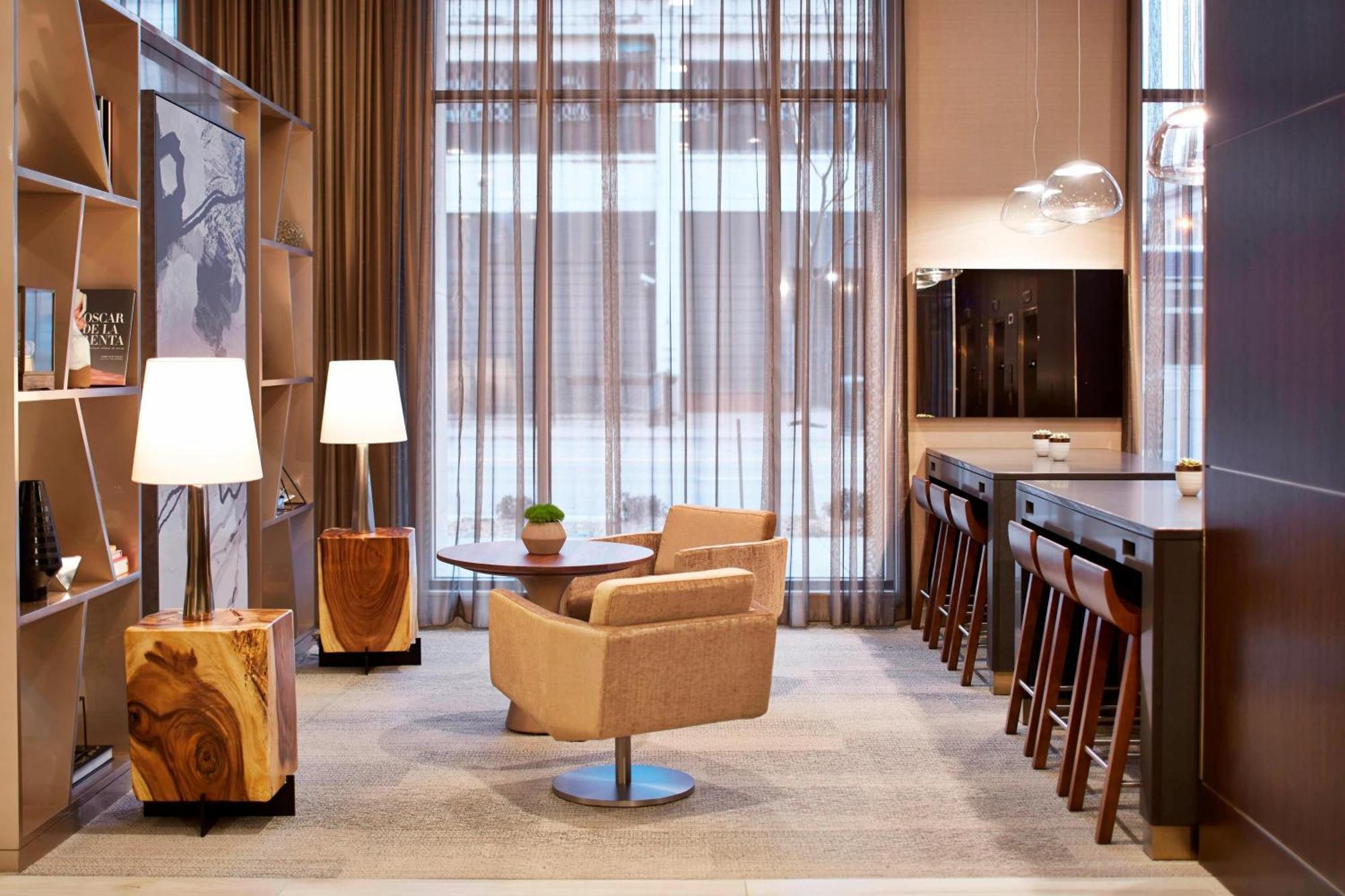 Ac Hotel By Marriott Minneapolis Downtown Экстерьер фото